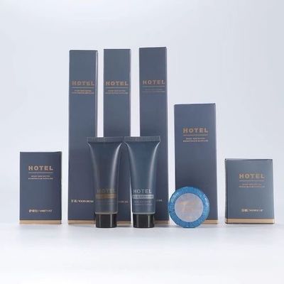 Eenmalige hotelvoorzieningen met shampoo en conditioner